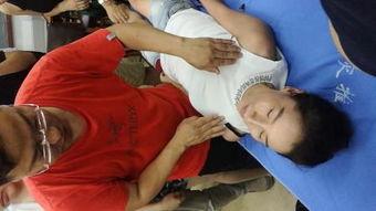 国产按摩震动棒视频,全新体验，舒适生活新选择